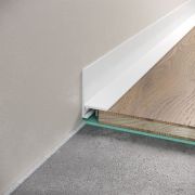 Микроплинтус LACONISTIQ Micro-L угловой Белый МАТОВЫЙ RAL9016 (25,8х16,2х5х2450мм)